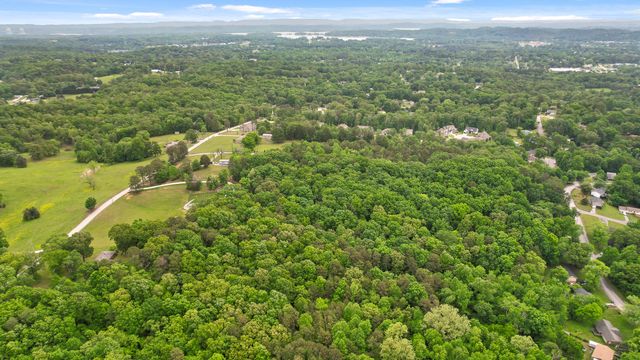 1440 Bowman Road, Hixson, TN 37343