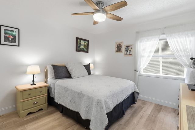 120 HIBISCUS WOODS COURT 3B, Deltona, FL 32725