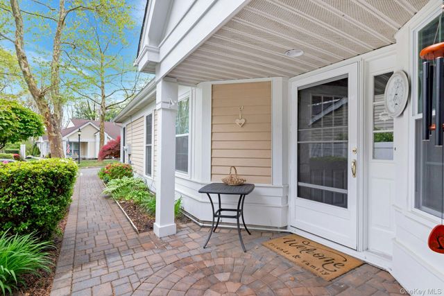 104 Glen Drive, Ridge, NY 11961