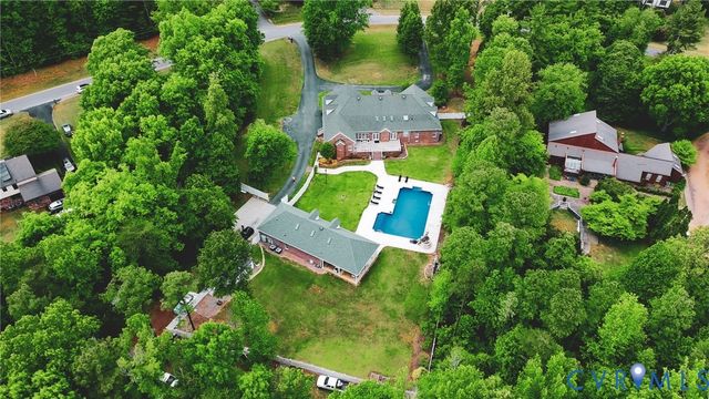 11029 Brookhollow Dr, Glen Allen, VA 23059