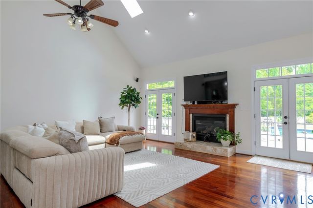 11029 Brookhollow Dr, Glen Allen, VA 23059