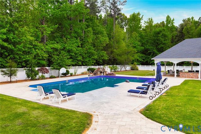 11029 Brookhollow Dr, Glen Allen, VA 23059