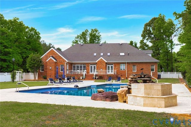 11029 Brookhollow Dr, Glen Allen, VA 23059