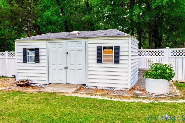 11029 Brookhollow Dr, Glen Allen, VA 23059
