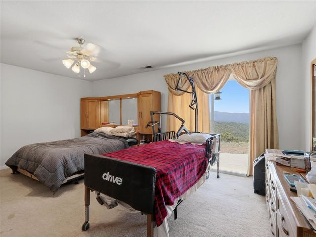 45200 Songbird Ln, Ahwahnee, CA 93601