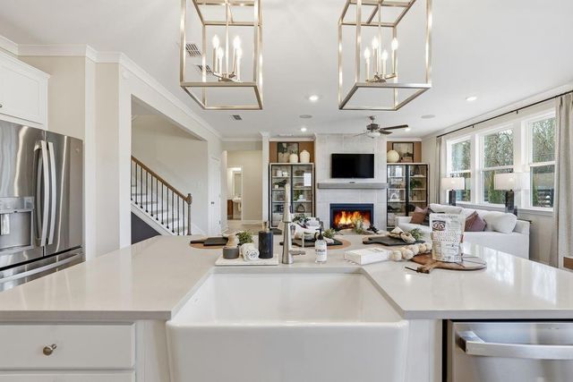 2210 Dreycott Lane, Lawrenceville, GA 30043