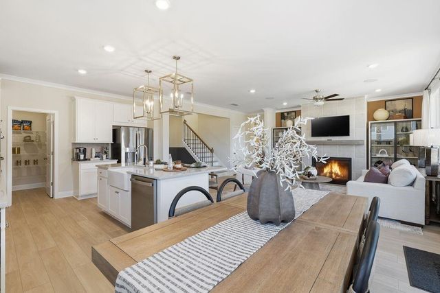 2210 Dreycott Lane, Lawrenceville, GA 30043