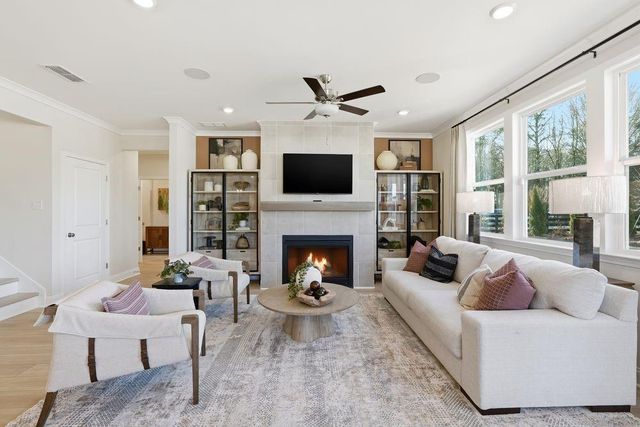 2210 Dreycott Lane, Lawrenceville, GA 30043