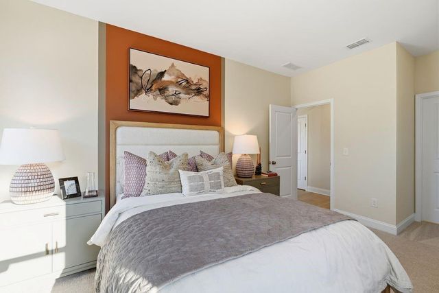 2210 Dreycott Lane, Lawrenceville, GA 30043