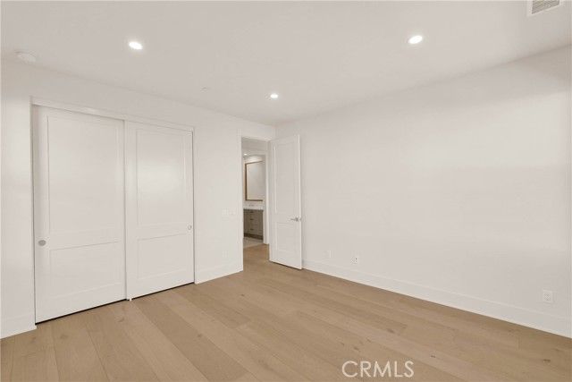 100 Mossvine, Irvine, CA 92618