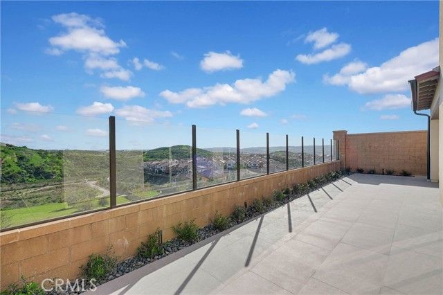 100 Mossvine, Irvine, CA 92618