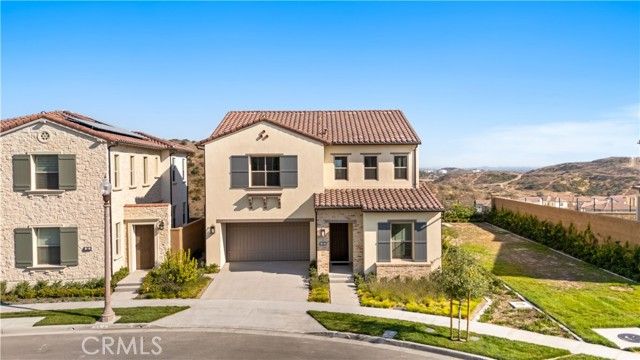 100 Mossvine, Irvine, CA 92618