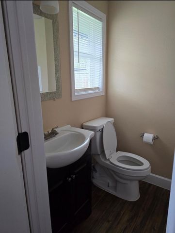 2023 Barnsley Lane, Houston, TX 77088