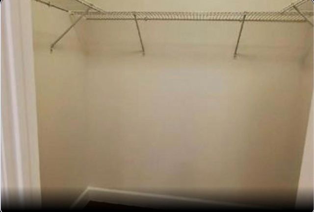 2023 Barnsley Lane, Houston, TX 77088