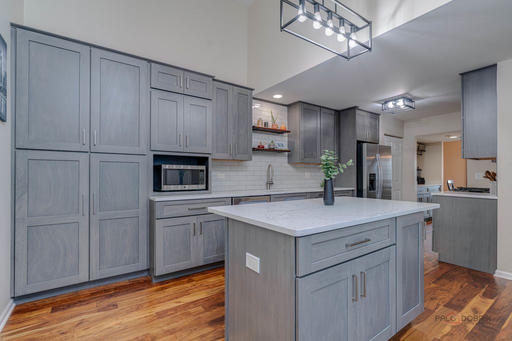 288 Oak Bluff Court, Wauconda, IL 60084 — photo 5