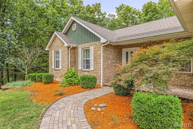 5945 Old Hickory Trail, Hillsboro, MO 63050