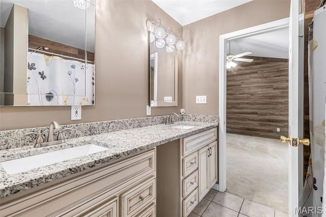5945 Old Hickory Trail, Hillsboro, MO 63050