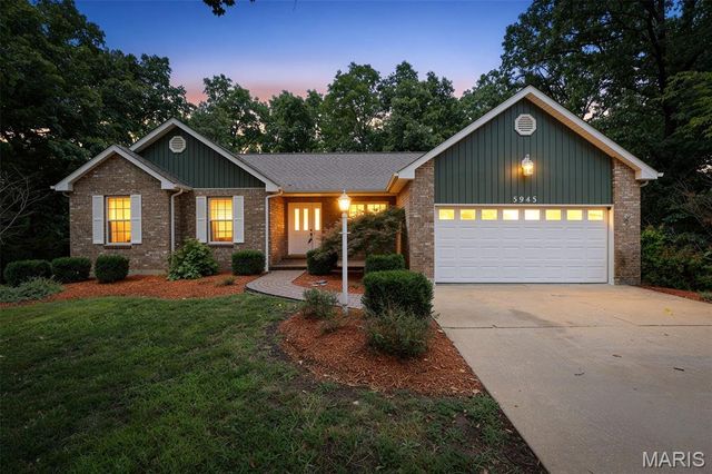 5945 Old Hickory Trail, Hillsboro, MO 63050