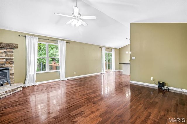 5945 Old Hickory Trail, Hillsboro, MO 63050