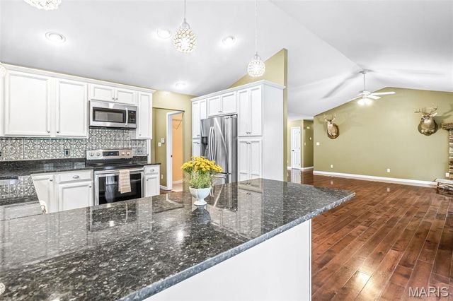 5945 Old Hickory Trail, Hillsboro, MO 63050