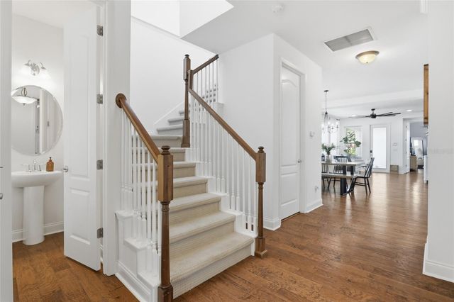 8105 LAUREATE BOULEVARD, Orlando, FL 32827
