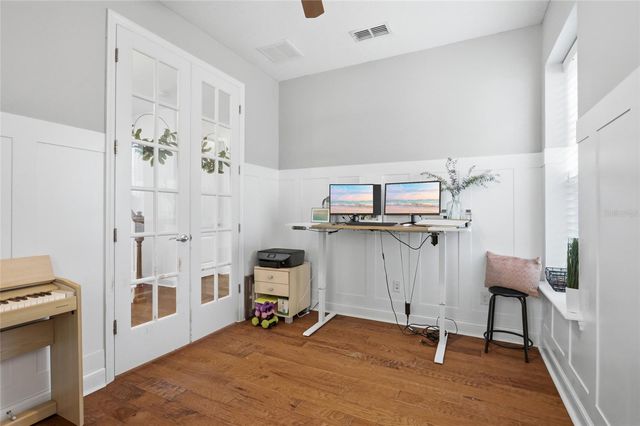 8105 LAUREATE BOULEVARD, Orlando, FL 32827