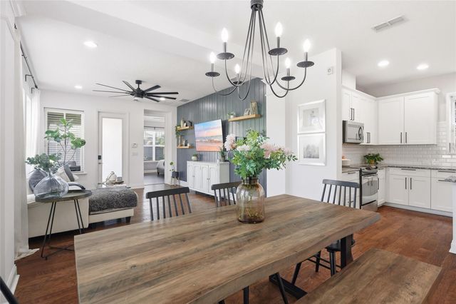 8105 LAUREATE BOULEVARD, Orlando, FL 32827