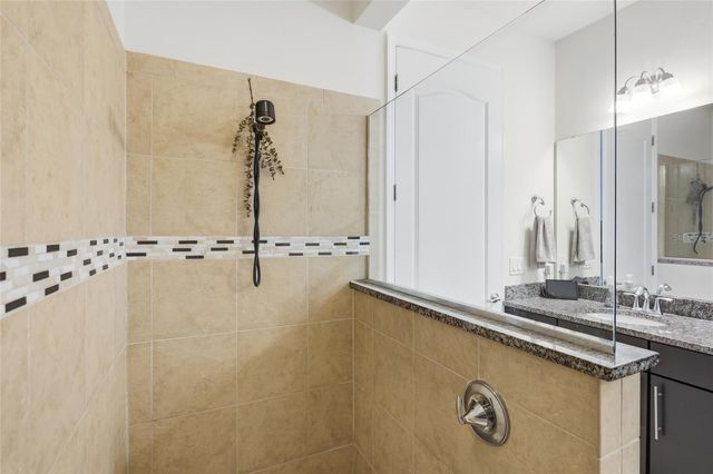 8105 LAUREATE BOULEVARD, Orlando, FL 32827