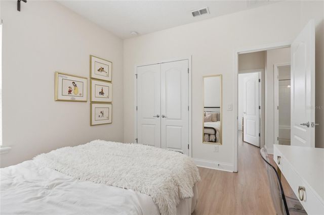 8105 LAUREATE BOULEVARD, Orlando, FL 32827