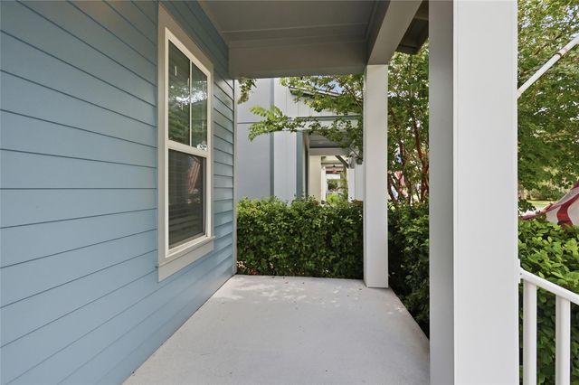 8105 LAUREATE BOULEVARD, Orlando, FL 32827