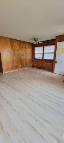 915 McArthur St, Manchester, TN 37355