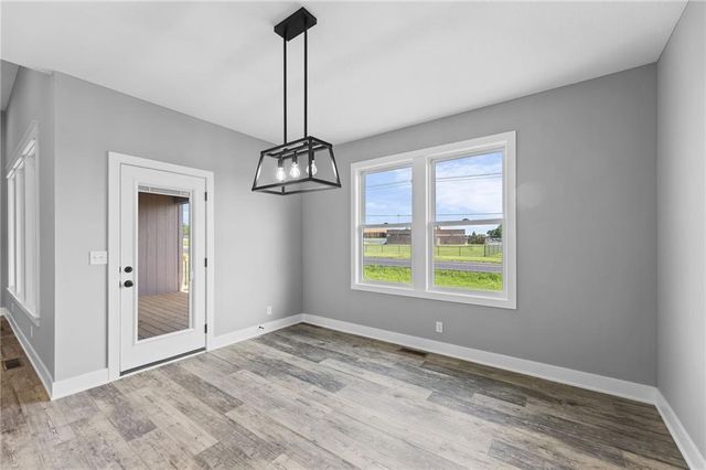 1205 Cottonwood Court, Paola, KS 66071