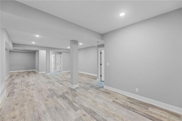 1205 Cottonwood Court, Paola, KS 66071