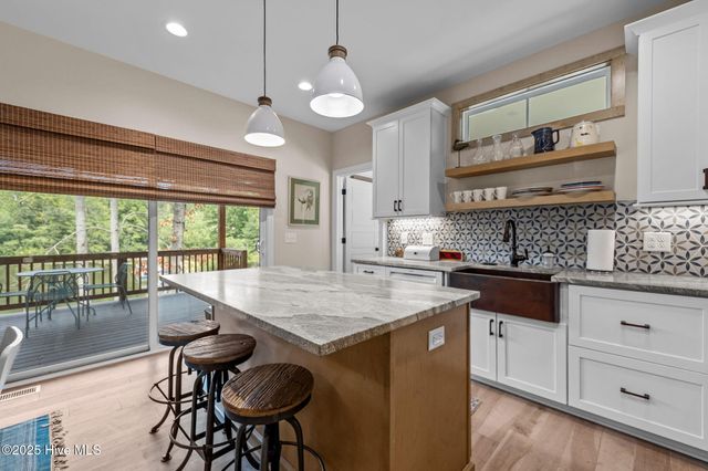 135 Lake Forest Drive SW, Pinehurst, NC 28374