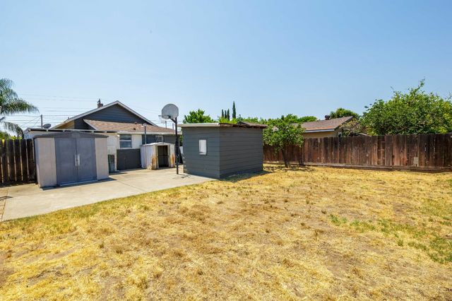 139 Lupton St, Manteca, CA 95337
