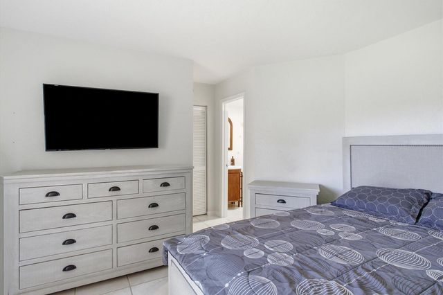 2800 Fiore Way 103, Delray Beach, FL 33445
