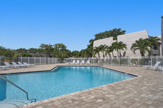 2800 Fiore Way 103, Delray Beach, FL 33445