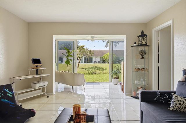 2800 Fiore Way 103, Delray Beach, FL 33445