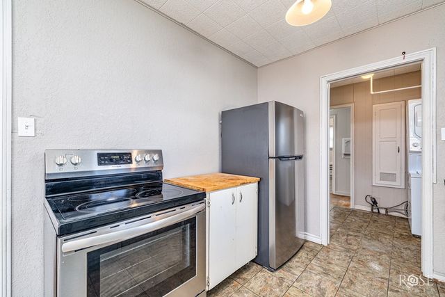 1106 Glasscock Avenue, Sonora, TX 76950