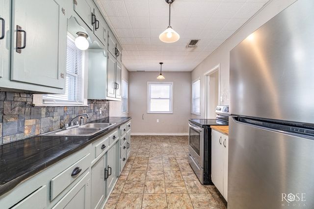 1106 Glasscock Avenue, Sonora, TX 76950