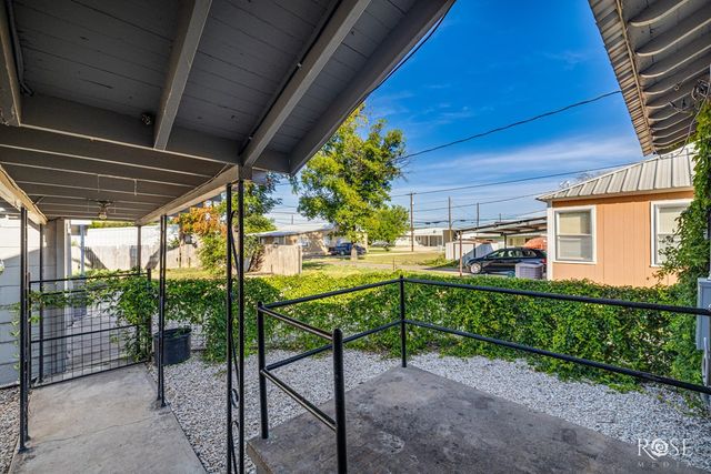 1106 Glasscock Avenue, Sonora, TX 76950