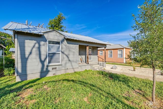 1106 Glasscock Avenue, Sonora, TX 76950