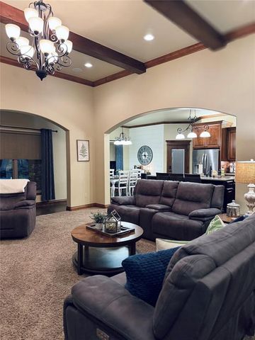 711 SE Stephany Drive, Piedmont, OK 73078