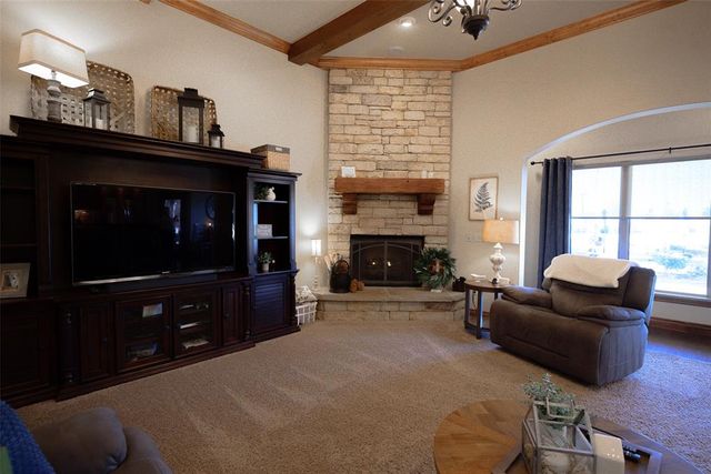 711 SE Stephany Drive, Piedmont, OK 73078