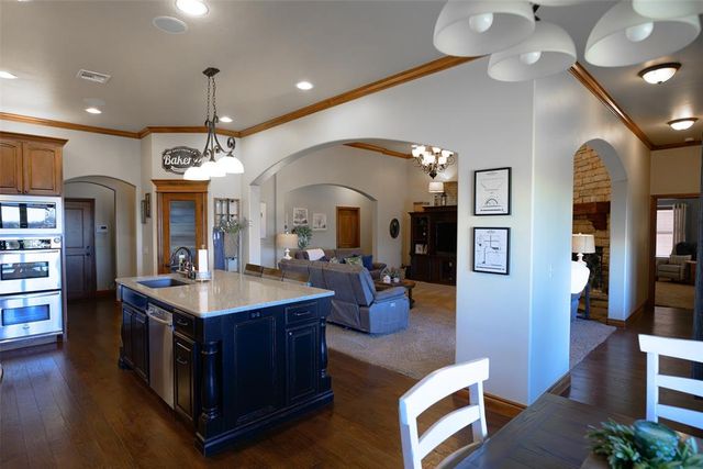 711 SE Stephany Drive, Piedmont, OK 73078