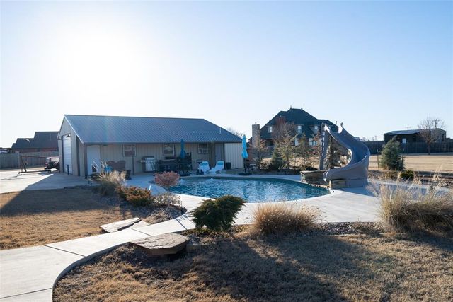 711 SE Stephany Drive, Piedmont, OK 73078