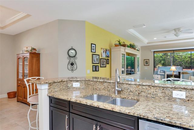 10441 HIGHLAND PARK PLACE, Palmetto, FL 34221