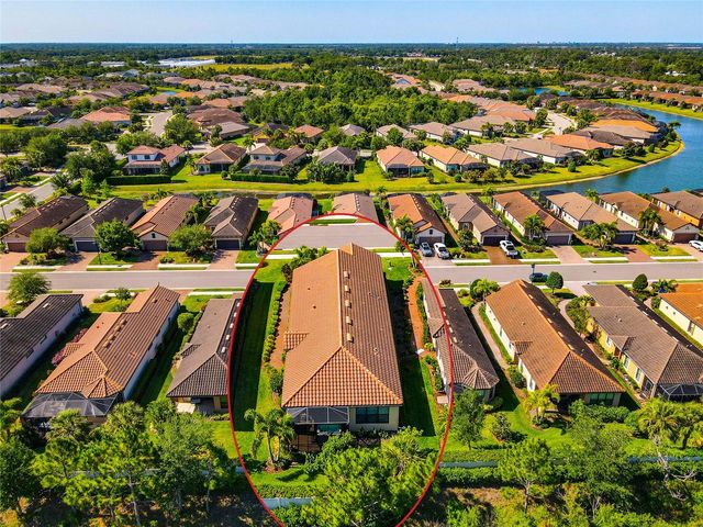 10441 HIGHLAND PARK PLACE, Palmetto, FL 34221
