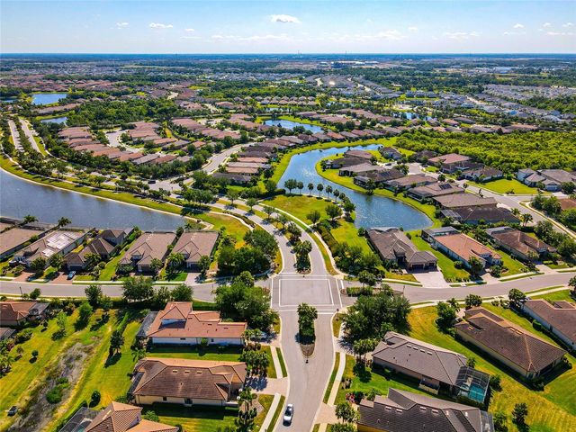 10441 HIGHLAND PARK PLACE, Palmetto, FL 34221