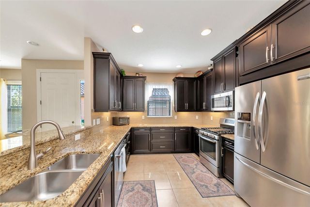 10441 HIGHLAND PARK PLACE, Palmetto, FL 34221